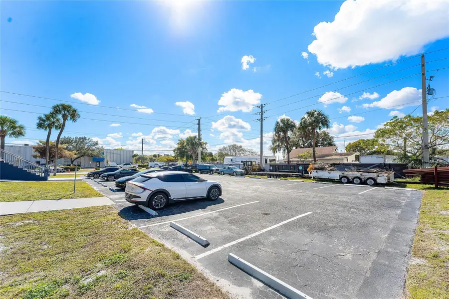 325 SW 26th Street, Fort Lauderdale, FL 33315 - #3