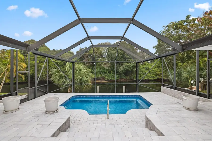 550 SW 6th Avenue, Boca Raton, FL 33486 - Image #2