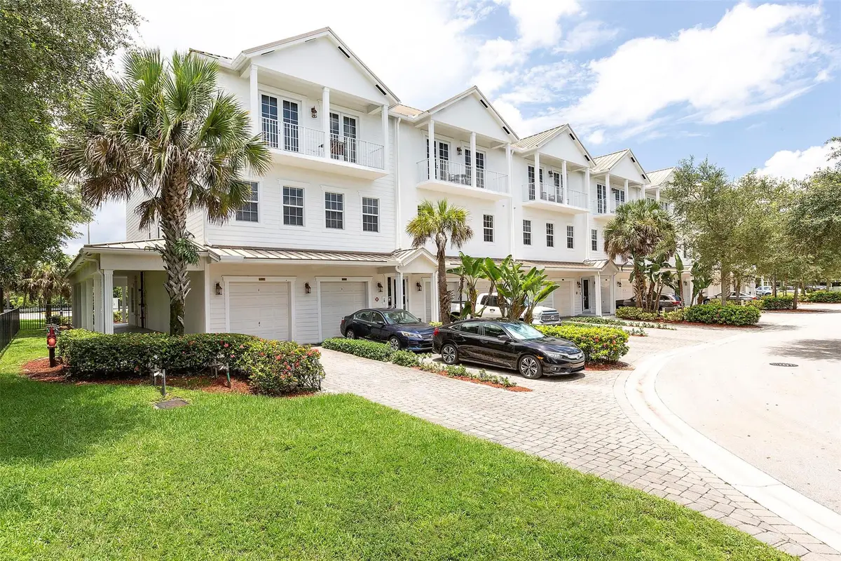 6809 N Laleside Circle #101, Davie, FL 33314 - Image #1