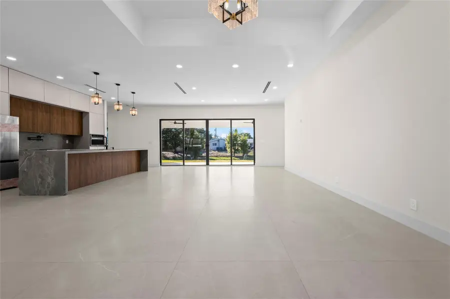 621 NW 42nd Avenue, Pompano Beach, FL 33066 - #3