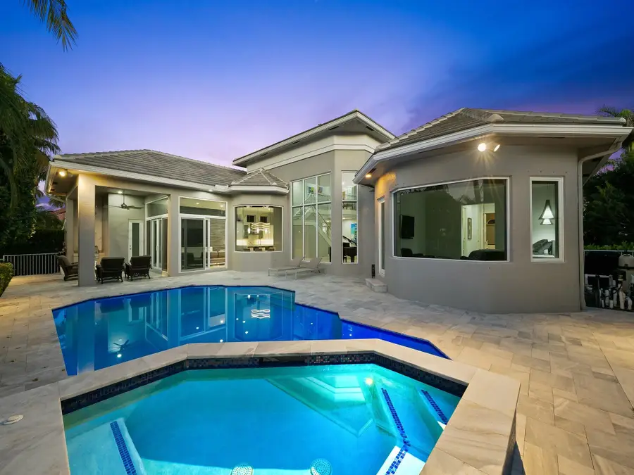 661 Cardinal Street, Plantation, FL 33324 - #3