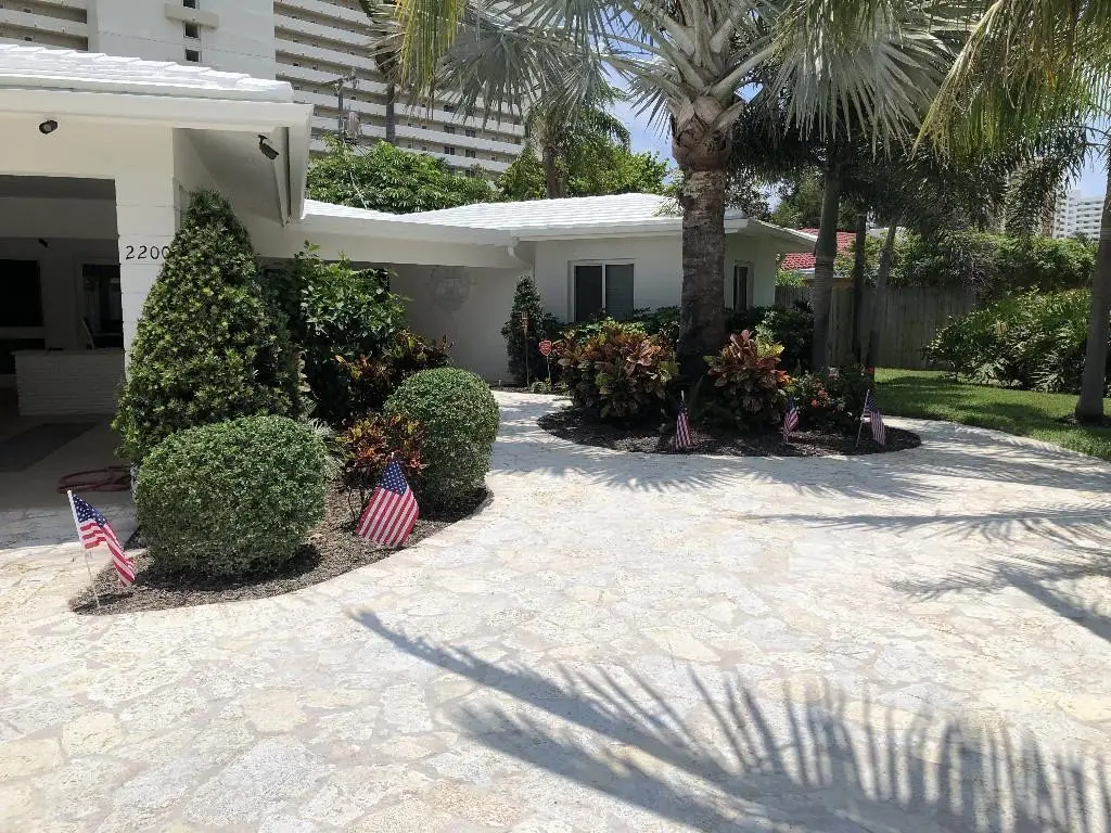 2200 NE 32nd Avenue, Fort Lauderdale, FL 33305 - #1