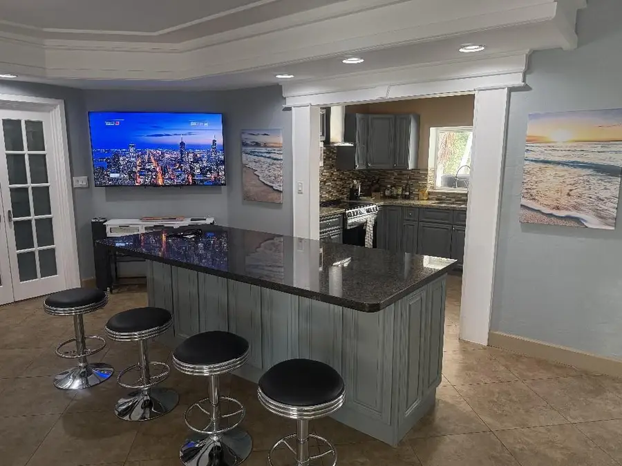 2200 NE 32nd Avenue, Fort Lauderdale, FL 33305 - #3