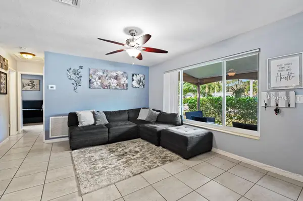 5554 SW 6th Street, Margate, FL 33068