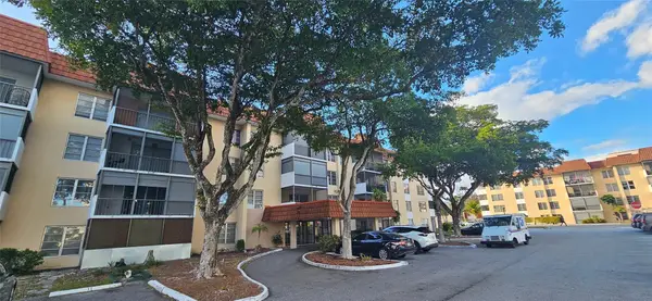 4156 Inverrary Drive #204, Lauderhill, FL 33319