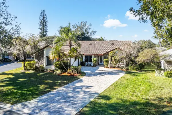 128 NW 110th Way, Coral Springs, FL 33071