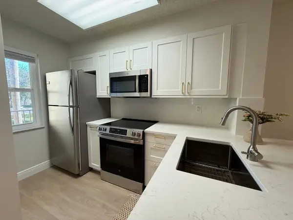 2106 S Cypress Bend Drive #210, Pompano Beach, FL 33069