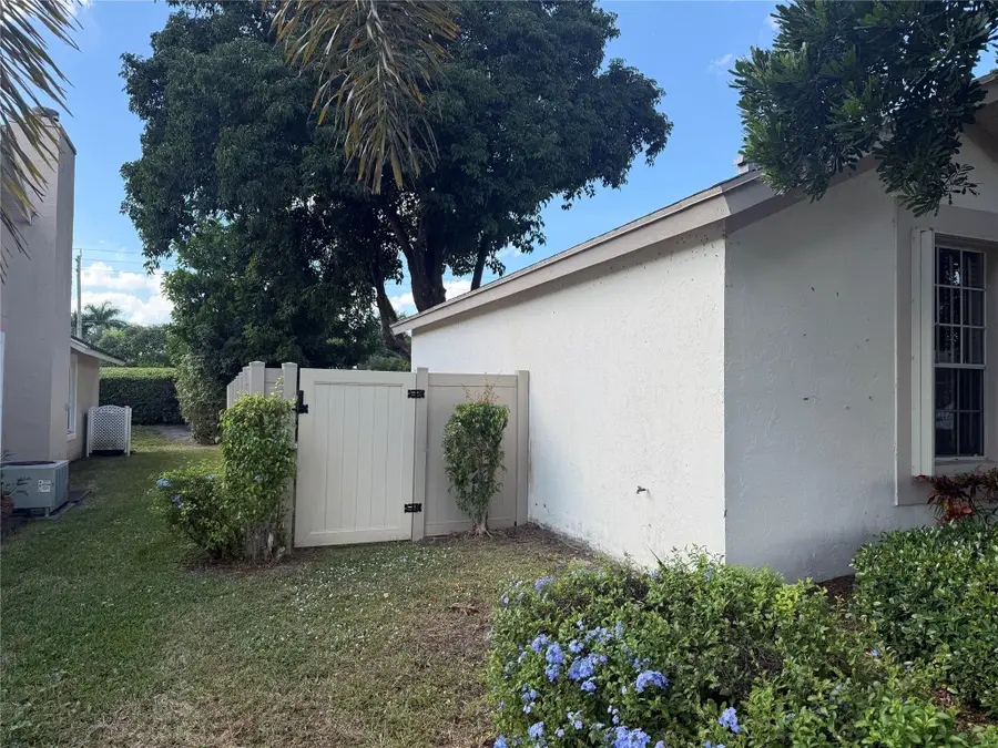 13036 Meadowbreeze Drive, Wellington, FL 33414 - #2