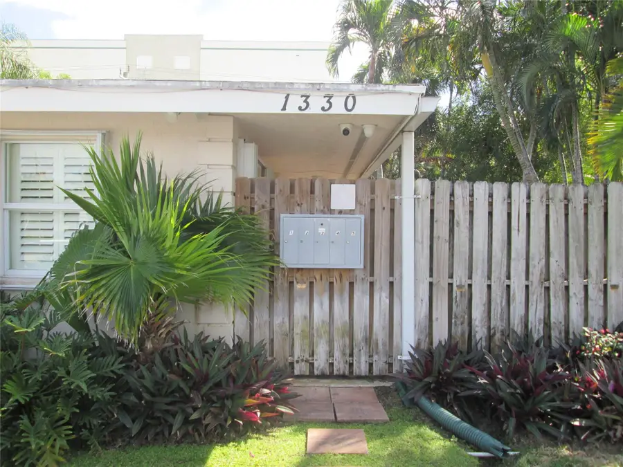 1330 Holly Heights Drive #2, Fort Lauderdale, FL 33304 - Image #2