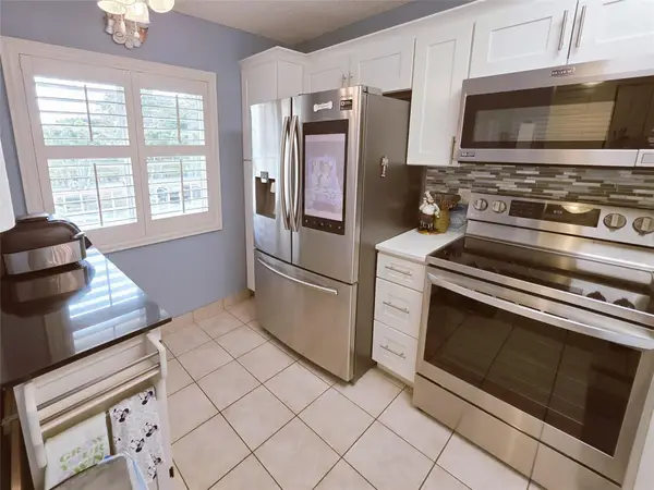 7145 Huntington Lane #208, Delray Beach, FL 33446