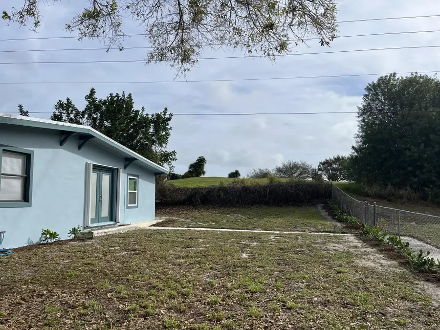 202 Southern Avenue, Fort Pierce, FL 34950 - #3