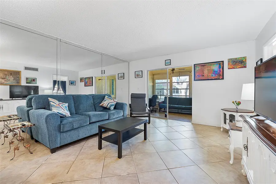 5621 SW 2nd Court #201, Margate, FL 33068 - #2