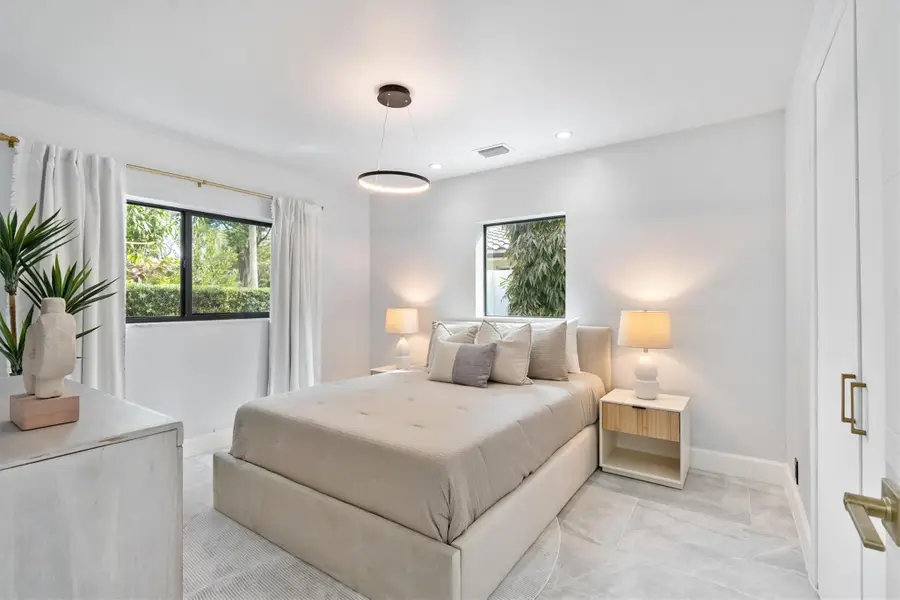 360 NW 33rd Street, Fort Lauderdale, FL 33309 - #3