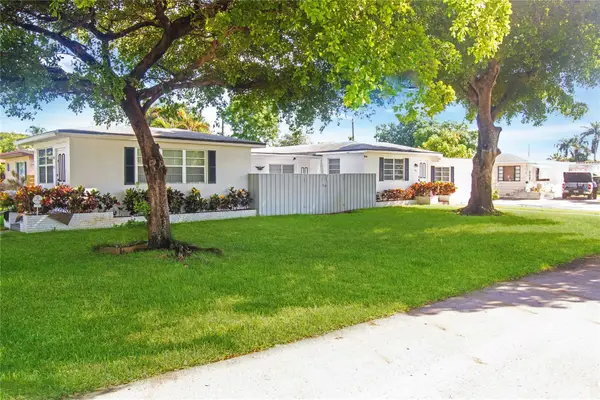 1625 Cleveland Street, Hollywood, FL 33020