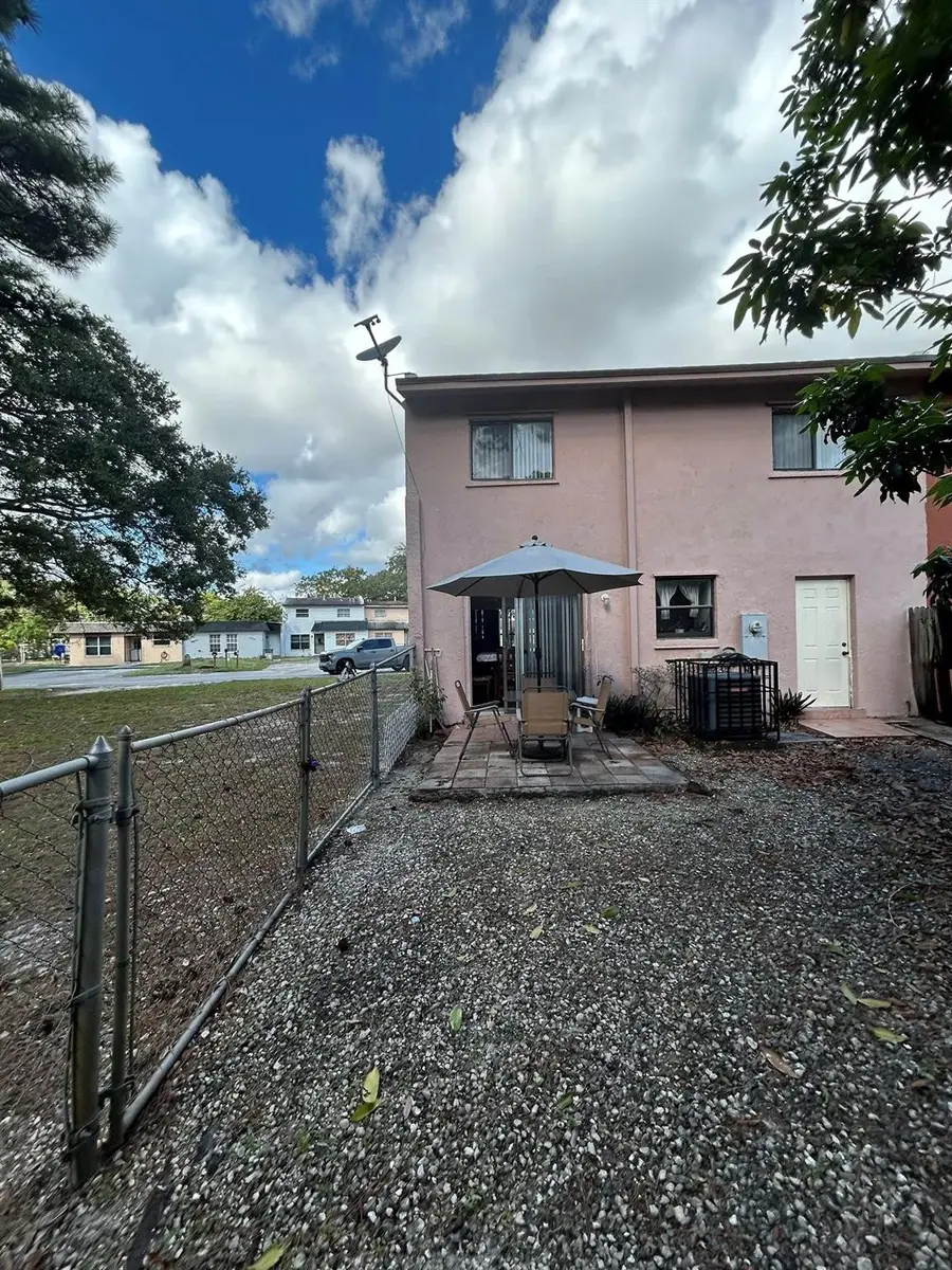 21016 NW 39th Avenue, Miami Gardens, FL 33055 - #2