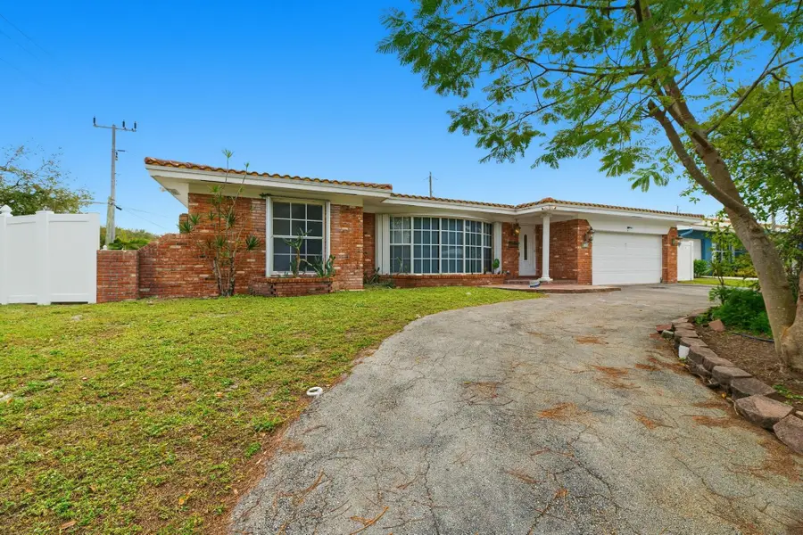 6110 NE 19th Avenue, Fort Lauderdale, FL 33308 - #3