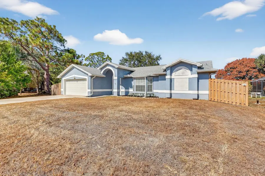 165 SW Eyerly Avenue, Port Saint Lucie, FL 34983 - #2