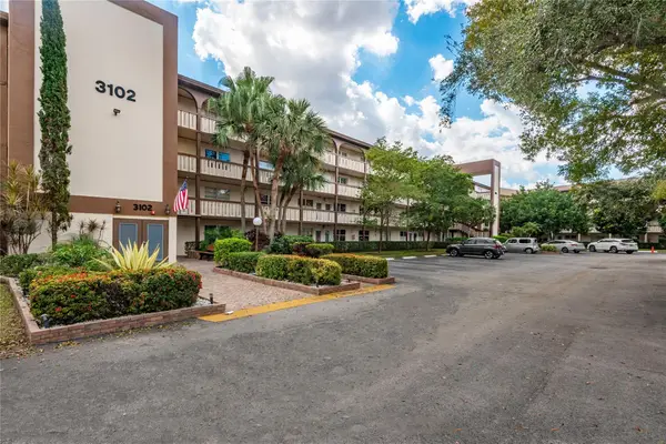 3102 Portofino Point #M3, Coconut Creek, FL 33066