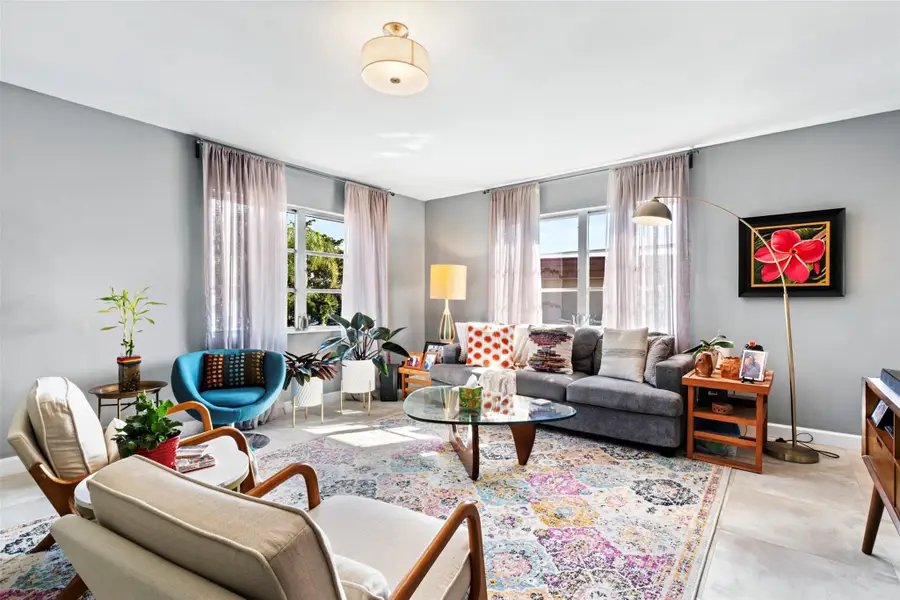 124 NE 19th Court #204B, Fort Lauderdale, FL 33305 - #2