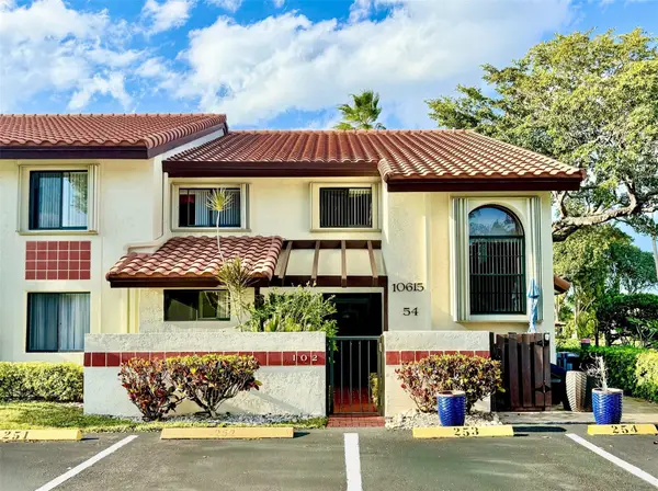 10615 Ocean Palm Way #102, Boynton Beach, FL 33437