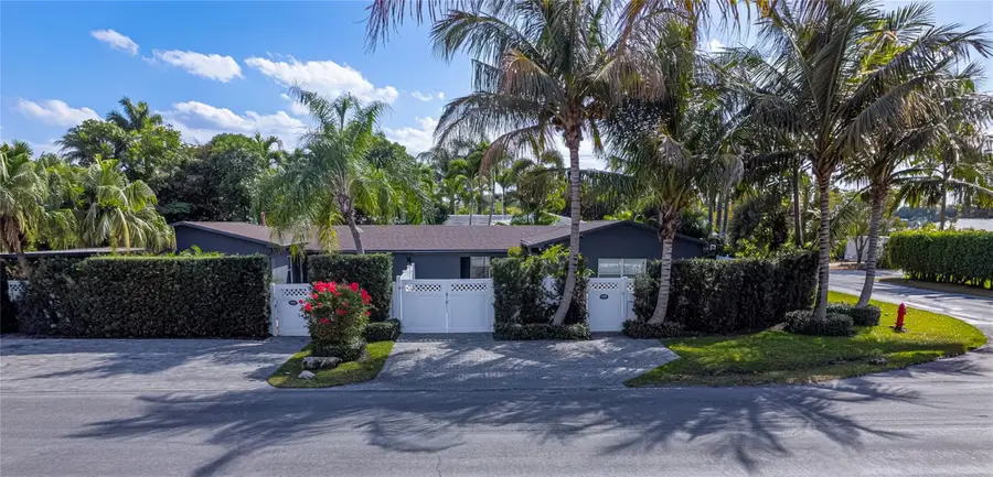 2000 NE 18th Street, Fort Lauderdale, FL 33305 - #2