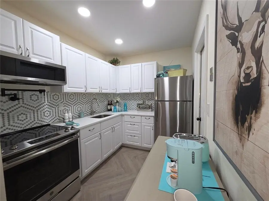 659 W Oakland Park Boulevard #218-C, Fort Lauderdale, FL 33311 - #3