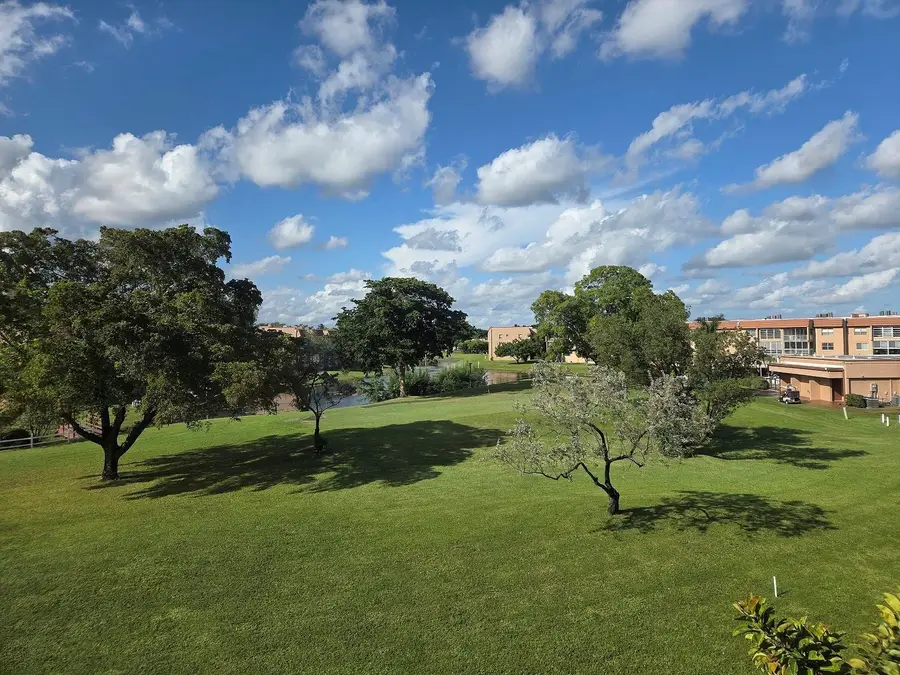 9721 Sunrise Lakes Boulevard #305, Sunrise, FL 33322 - #3