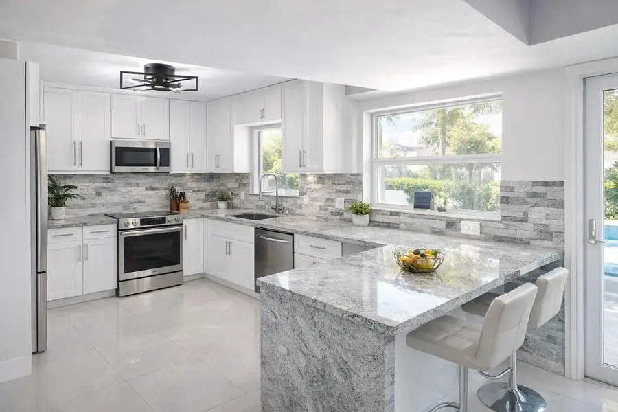 16070 SW 89th Avenue Road, Miami, FL 33157 - #2