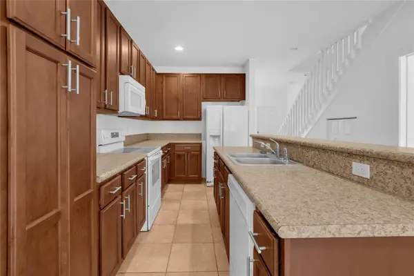 5940 Woodlands Boulevard #5940, Tamarac, FL 33319