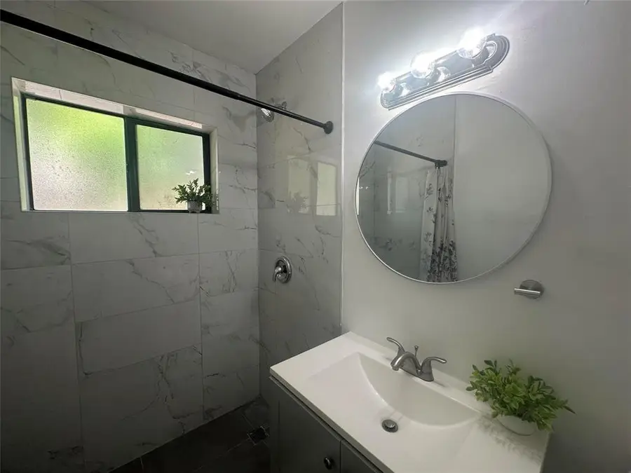 725 NW 1st Court, Hallandale Beach, FL 33009 - #3