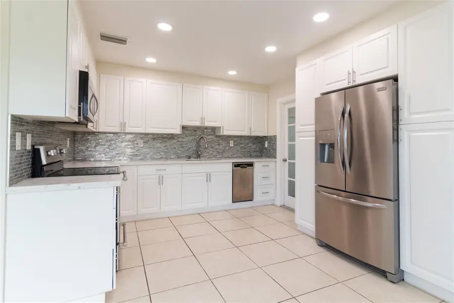 6540 Garfield Street, Hollywood, FL 33024 - #2