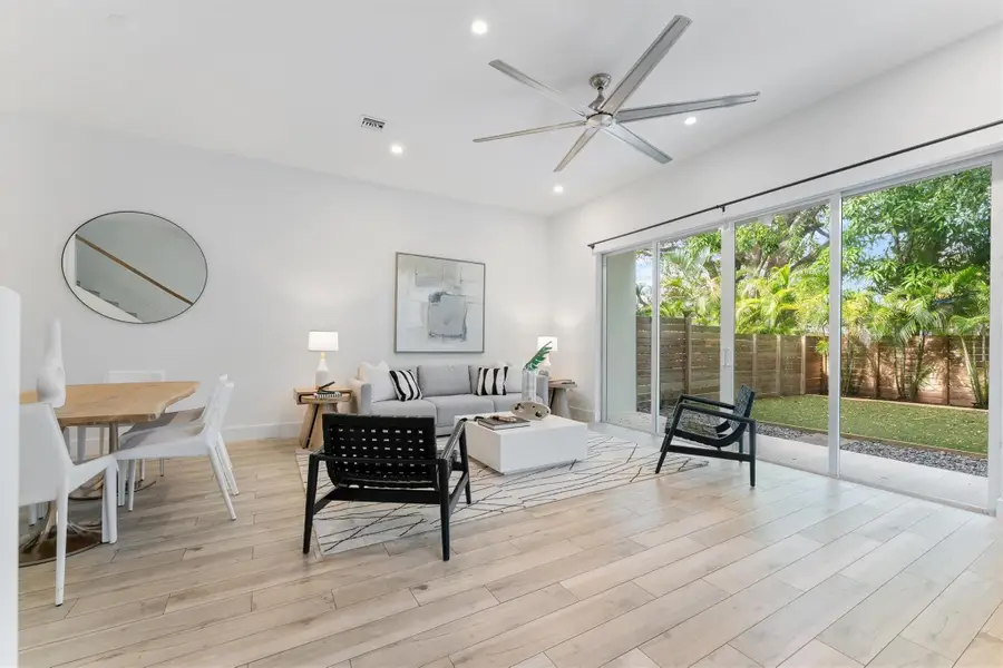 1121 SW 2nd Court, Fort Lauderdale, FL 33312 - #3