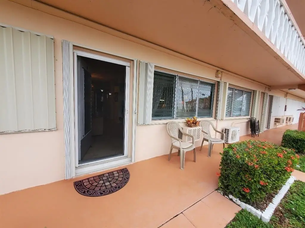 1000 SW 10th Terrace #11P, Hallandale Beach, FL 33009 - #1