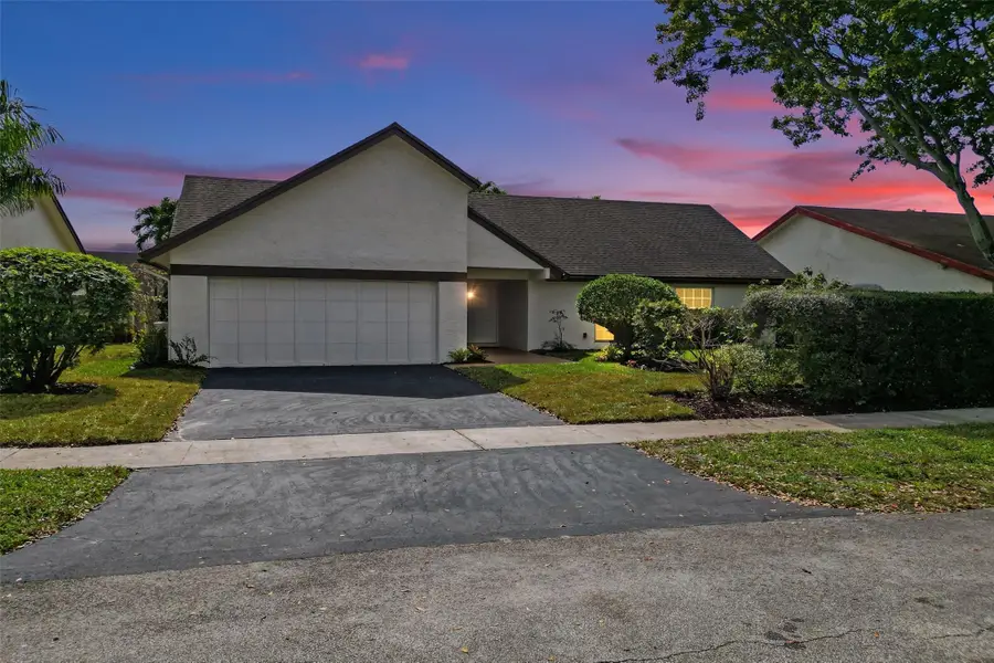 10220 NW 25th Street, Pembroke Pines, FL 33026 - #3