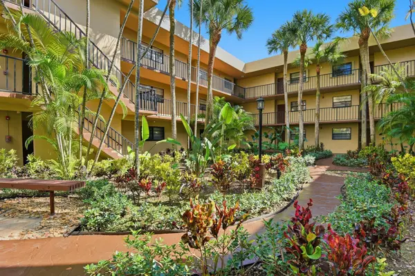 10875 SW 112th Avenue #202, Miami, FL 33176