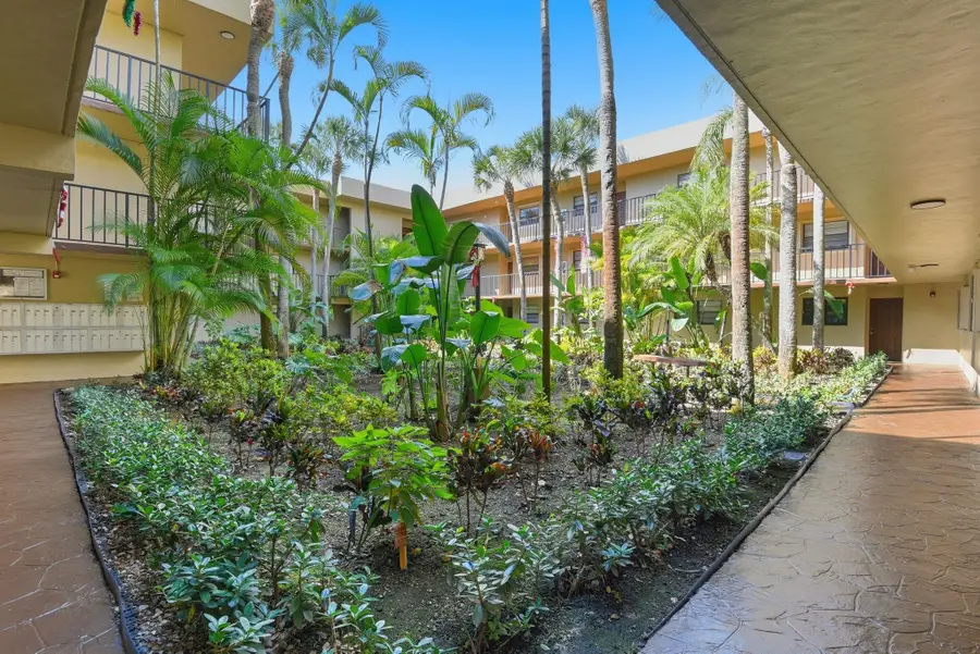 10875 SW 112th Avenue #202, Miami, FL 33176 - #3