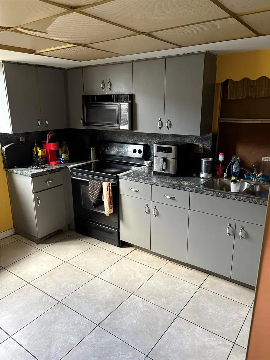 Address Withheld By Seller, Lauderhill, FL 33313 - #3
