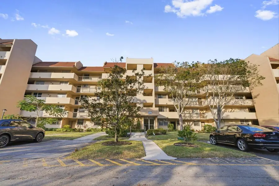 7080 Environ Boulevard #423, Lauderhill, FL 33319 - #3