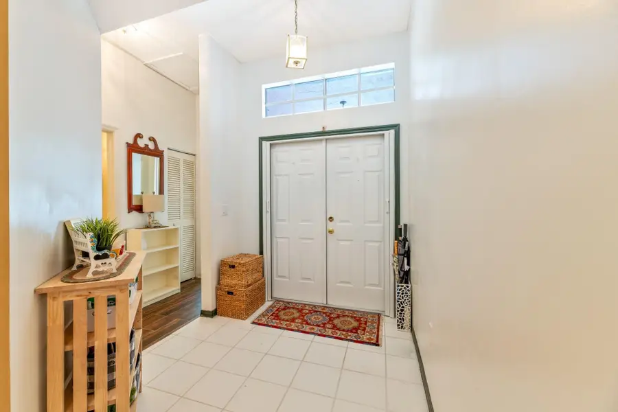 98 Gables Boulevard, Weston, FL 33326 - #3