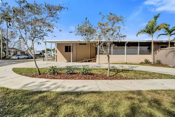 21411 NW 3rd Street, Hollywood, FL 33029