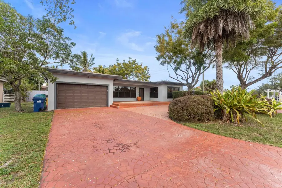 795 NE 165th Street, Miami, FL 33162 - #2