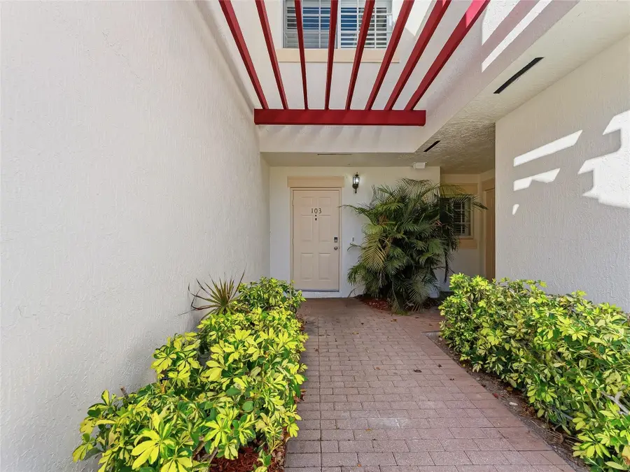 504 7th Square #103, Vero Beach, FL 32962 - #3