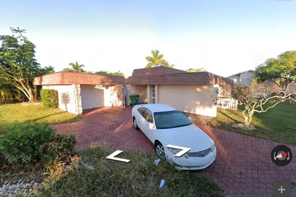 4705 Bayberry Lane, Tamarac, FL 33319