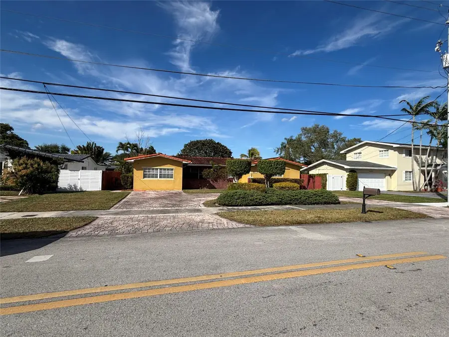 9261 SW 68th Street, Miami, FL 33173 - #2
