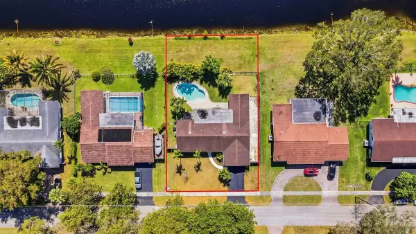 7140 NW 10th Court, Plantation, FL 33313