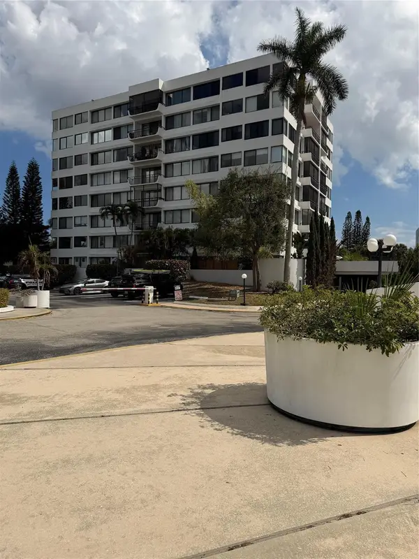 1500 Presidential Way #406, West Palm Beach, FL 33401