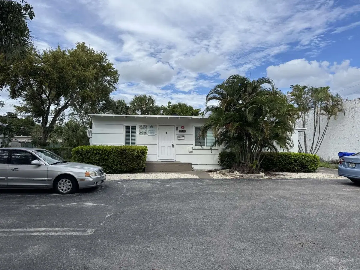 211 SW 2nd Court, Pompano Beach, FL 33060 - #1