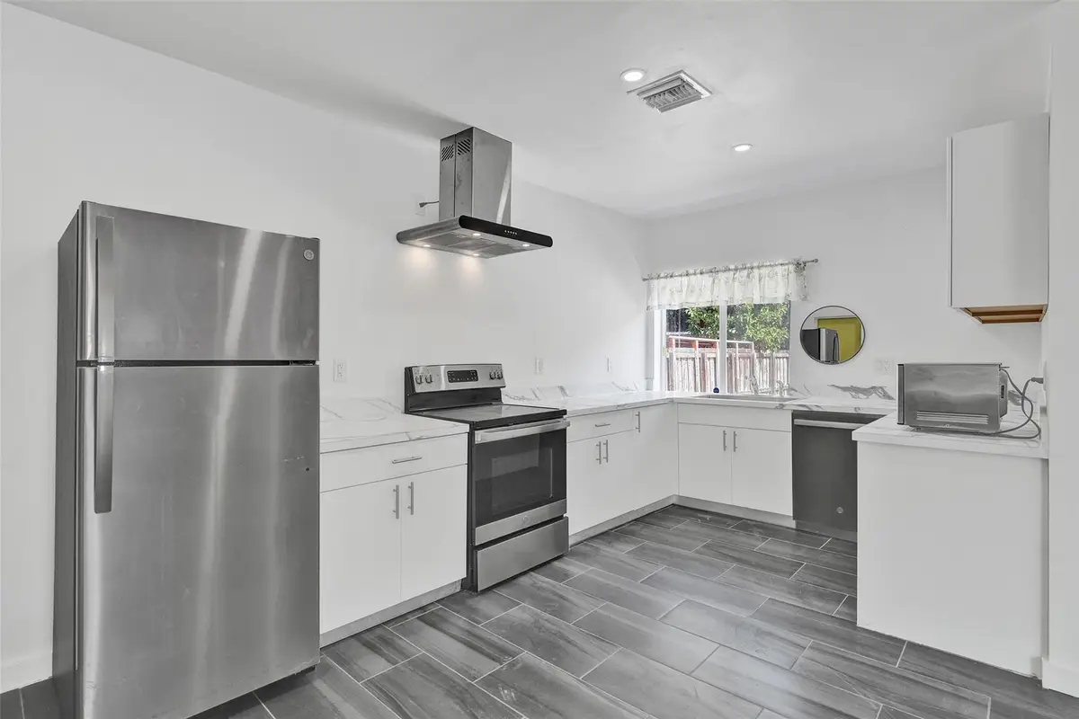 1904 SE 1st Avenue, Fort Lauderdale, FL 33316 - #1