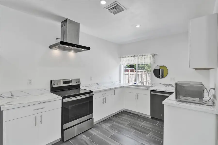 1904 SE 1st Avenue, Fort Lauderdale, FL 33316 - #3