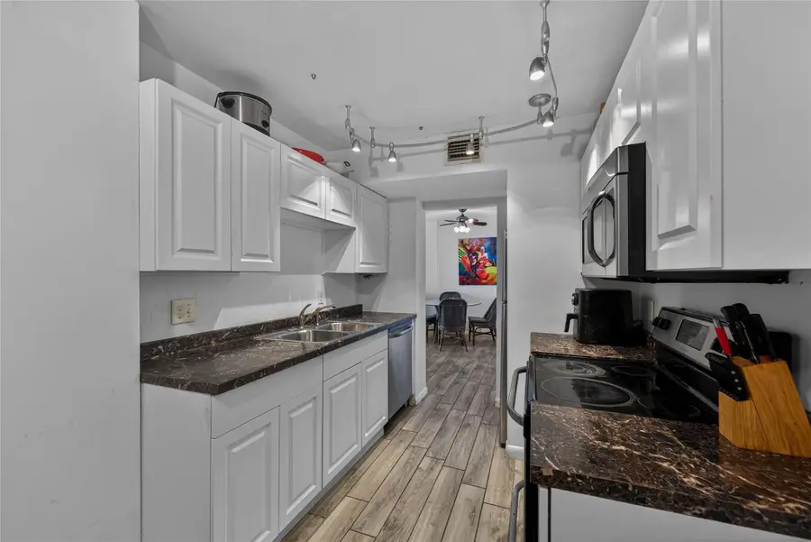 4400 Hillcrest Drive #704, Hollywood, FL 33021 - #3